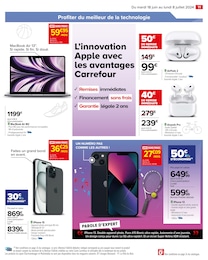 Offre Macbook Air dans le catalogue Carrefour du moment à la page 13