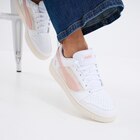 Tennis basses à lacets Puma rose femme dans le catalogue La Halle