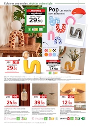 Offre Luminaires dans le catalogue LEROY MERLIN du moment à la page 10