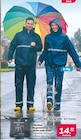 Leichter Regenanzug Jacke und Hose oder Partner Regenschirm „Rainbow“ Angebote bei Netto mit dem Scottie Falkensee für 5,99 €