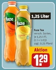 Schwarzer Tee Pfirsich oder Schwarzer Tee Zitrone Angebote von Fuze Tea bei REWE Bassum für 1,29 €