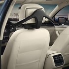 Kleiderbügel für das Reise- & Komfortsystem Angebot in Rosenfeld Kleiderbügel für das Reise- & Komfortsystem im aktuellen Prospekt bei Volkswagen in Rosenfeld