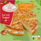 Aktuelles Lust auf Vegan Mandel-Bienenstich-Torte Angebot bei REWE in Offenbach (Main) ab 3,49 €