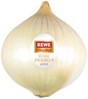 Süße Speisezwiebeln Angebote von REWE Feine Welt bei REWE Filderstadt für 2,99 €