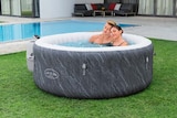 Whirlpool Lay-Z-Spa mit AirJet Angebote von Bestway bei Lidl Lünen für 399,00 €