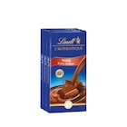 Tablettes de chocolat - LINDT L'AUTHENTIQUE en promo chez Carrefour Palaiseau à 4,89 €