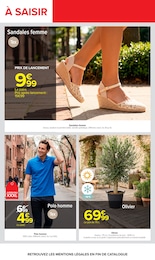 Offre Sandales dans le catalogue Carrefour du moment à la page 76