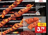 Hähnchen-Grillfackeln im Angebot bei Netto Marken-Discount in Detmold Hähnchen-Grillfackeln Angebote bei Netto Marken-Discount Detmold für 3,79 €