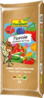 Gartenerde im Hornbach Prospekt Garten- und Gemüseerde von FloraSelf im aktuellen Hornbach Prospekt für 2,99 €