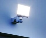Sensor-LED-Strahler âXLED Home 2â im Hellweg Prospekt Sensor-LED-Strahler âXLED Home 2â von steinel im aktuellen Hellweg Prospekt fĂŒr 67,99 âŹ