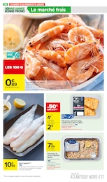 Offre Crevettes cuites dans le catalogue Carrefour Market du moment à la page 30