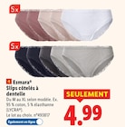 Slips côtelés à dentelle (Couleurs claires) - Esmara en promo chez Lidl Slips côtelés à dentelle (Couleurs claires) - Esmara dans le catalogue Lidl