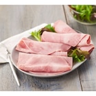 Jambon cuit supérieur découenné dégraissé à l'étouffée - FILIÈRE QUALITÉ CARREFOUR en promo chez Carrefour Market Jambon cuit supérieur découenné dégraissé à l'étouffée - FILIÈRE QUALITÉ CARREFOUR dans le catalogue Carrefour Market