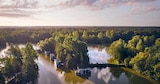 Grenzenlose Action, vielfältige Ausflugsmöglichkeiten und die Freiheit weitläufiger Heidelandschaften von Bispinger Heide im aktuellen Center Parcs Prospekt