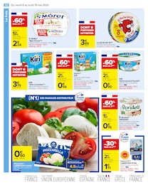 Offre Goûter dans le catalogue Carrefour du moment à la page 34