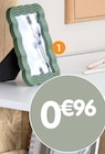 B&M Corbeil-Essonnes - Promo Cadre feston Promo Cadre feston à 0,96 € dans le catalogue B&M à Corbeil-Essonnes