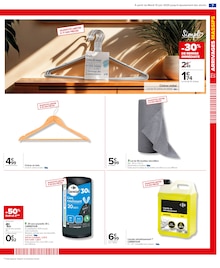 Promo Liquide De Refroidissement dans le catalogue Carrefour du moment à la page 9