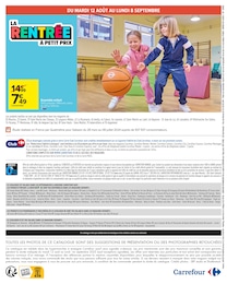 Offre Vêtement Bébé dans le catalogue Carrefour du moment à la page 2