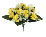 Maxi Bazar - Bouquet de marguerites et feuillages : offre du catalogue Promo Bouquet de marguerites et feuillages à 12,99 € dans le catalogue Maxi Bazar ""