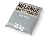 Mélange sable et gravier - sac de 35 kg - Brico Dépôt à Lille Mélange sable et gravier - sac de 35 kg en promo chez Brico Dépôt Lille à 3,80 €