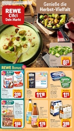 REWE Prospekt für Hanau mit 22 Seiten REWE Prospekt "Dein Markt" für Hanau, 22 Seiten, 20.10.2025 - 25.10.2025