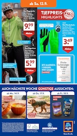 Ähnliche Badehose Angebote im Prospekt "Gutes für Alle." von ALDI SÜD in Heinsberg Ähnliche Angebote wie Badehose im Prospekt "Gutes für Alle." auf Seite 25 von ALDI SÜD in Heinsberg