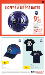 Offre Ballon Football dans le catalogue Intermarché Express du moment à la page 19