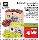 Beste Lese Tafeltrauben hell oder rot Angebote von EDEKA Herzstücke bei Marktkauf Leipzig für 4,99 €