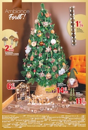 Meuble De Jardin Angebote im Prospekt "Décoration de Noël Vos fêtes à petits prix !" von Bazarland auf Seite 4