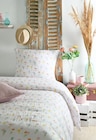 Parure housse de couette Héloïse en promo chez Maxi Bazar Parure housse de couette Héloïse dans le catalogue Maxi Bazar