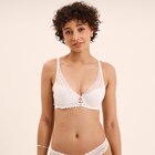 Soutien-gorge foulard paddé dentelle blanc femme dans le catalogue La Halle