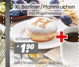 XL Berliner/Pfannkuchen mit Pflaumenmus Angebote bei Höffner Magdeburg für 1,90 €