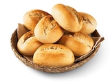 Das knusprig-frische Weizenbrötchen Angebote von Bäckerkrönung bei Penny Baden-Baden für 1,00 €