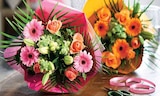 BOUQUET COMPOSÉ 13 TIGES en promo à 8,99 € chez Intermarché BOUQUET COMPOSÉ 13 TIGES dans le catalogue Intermarché