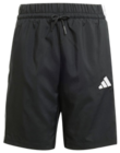 Shorts Kinder im Angebot bei Decathlon in Velbert Shorts Kinder Angebote von Adidas bei Decathlon Velbert für 17,99 €
