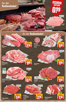 Hackfleisch im REWE Prospekt "Dein Markt" mit 40 Seiten (Kiel)