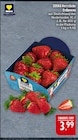 Aktuelles Erdbeeren Angebot bei Marktkauf in Fürth ab 3,99 €