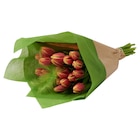 Bouquet De 19 Tulipes en promo chez Auchan Hypermarché Metz à 7,49 €