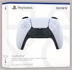 Manette sans fil DualSense PS5 White V2 - SONY en promo chez Intermarché Hyper Chalon-sur-Saône à 74,99 €
