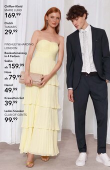 Schuhe im Peek und Cloppenburg Prospekt "Time to Celebrate" mit 12 Seiten (Salzgitter)