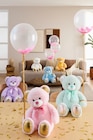 Promo PELUCHE COLORAMA OURS DORÉ 50 CM à 9,99 € dans le catalogue Auchan Hypermarché à Villeneuve-sur-Lot