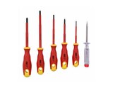 Brico Dépôt Grésy-sur-Isère - Promo Lot 5 tournevis + testeur Promo Lot 5 tournevis + testeur à 5,99 € dans le catalogue Brico Dépôt à Grésy-sur-Isère