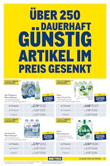 Volvic im Metro Prospekt "Händler Journal" mit 26 Seiten (Ingolstadt)