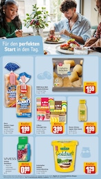 REWE Erdbeeren im Prospekt 