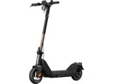MediaMarkt Saturn - KQi3 Pro E-Scooter (9,5 Zoll, Schwarz/Gold) Angebot im Prospekt KQi3 Pro E-Scooter (9,5 Zoll, Schwarz/Gold) bei MediaMarkt Saturn im Prospekt für 649,00 €