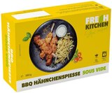 Hähnchenkeulen oder BBQ-Hähnchenspieße Angebote von Fresh Kitchen bei REWE Leinfelden-Echterdingen für 5,99 €