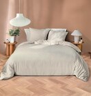 Parure Azura microfibre en promo chez Maxi Bazar Vigneux-sur-Seine à 29,99 €