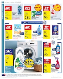 Offre Lessive Poudre dans le catalogue Carrefour du moment à la page 74