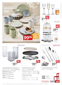 Blumen im XXXLutz Möbelhäuser Prospekt "NR.1 BEIM PREIS" mit 46 Seiten (Oberhausen)