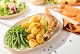 Promo Produit élaboré : Menu cuisse de poulet pommes de terre et haricots verts Préparé par nos Pros à 8,99 € dans le catalogue Supermarchés Match à Tourcoing